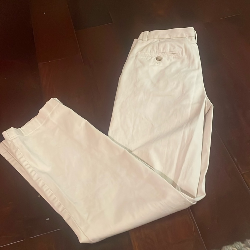 Boys vineyard vines khaki pant // great uniform pant